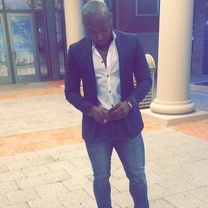 Meet your Posher, Wayne